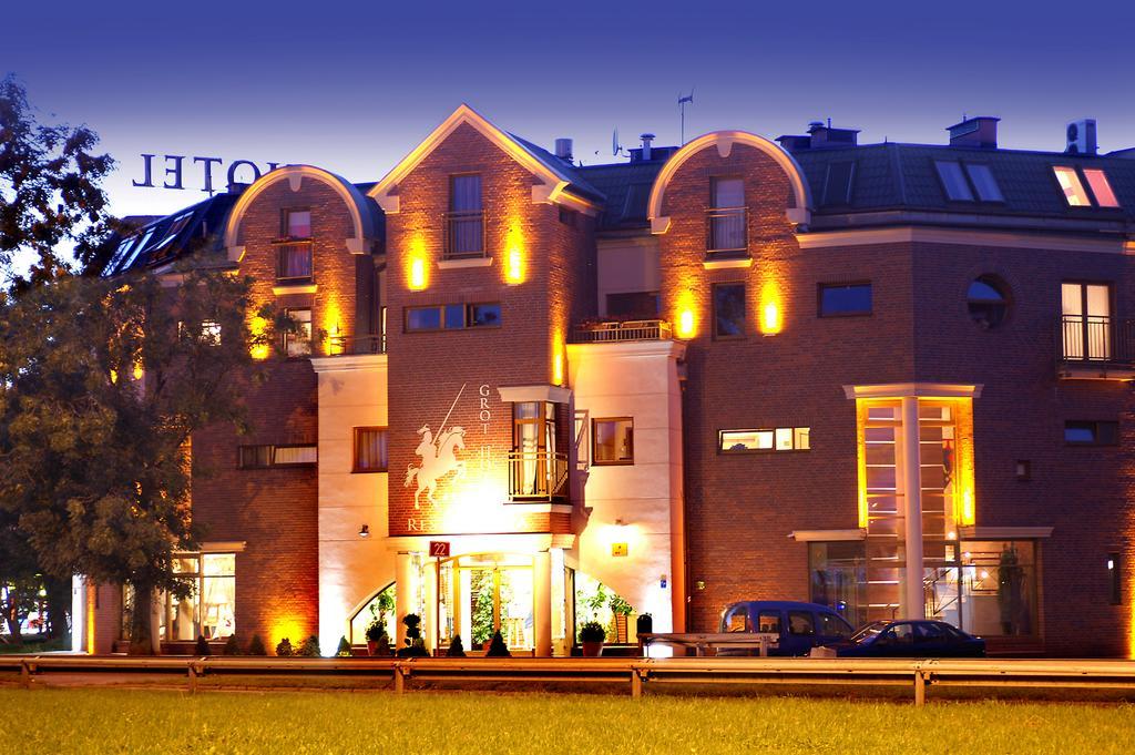 Grot Hotel Malbork Dış mekan fotoğraf