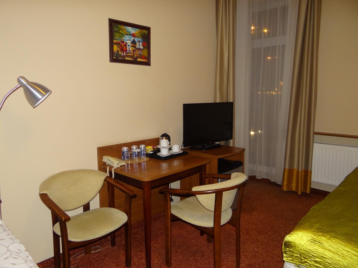 Grot Hotel Malbork Dış mekan fotoğraf