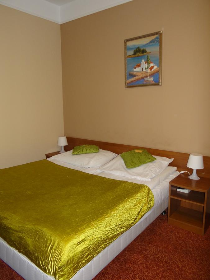 Grot Hotel Malbork Dış mekan fotoğraf