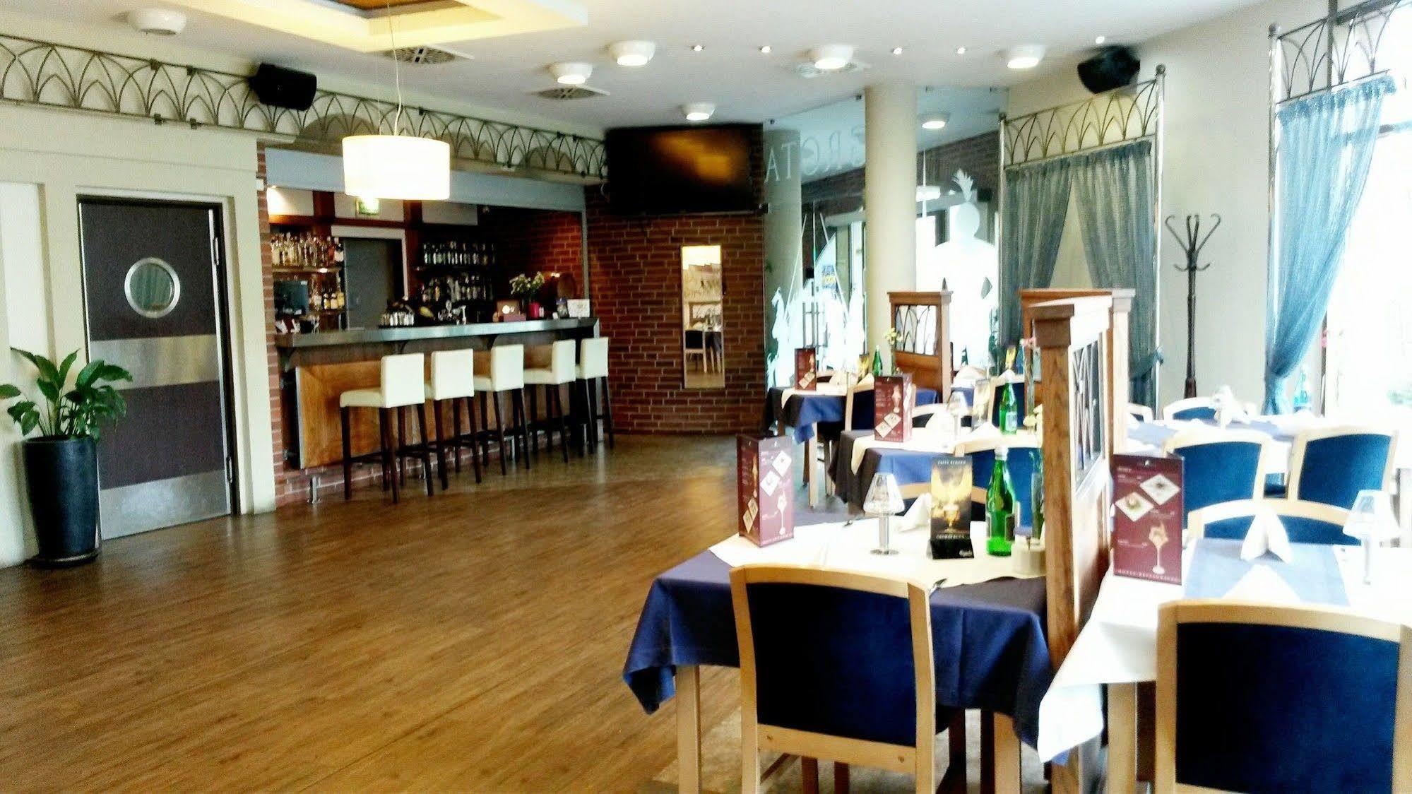 Grot Hotel Malbork Dış mekan fotoğraf