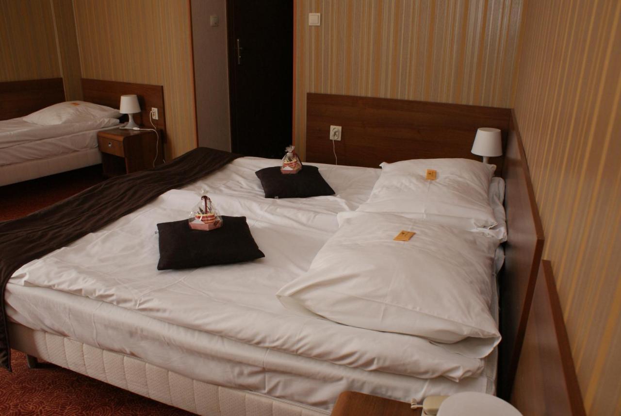 Grot Hotel Malbork Dış mekan fotoğraf